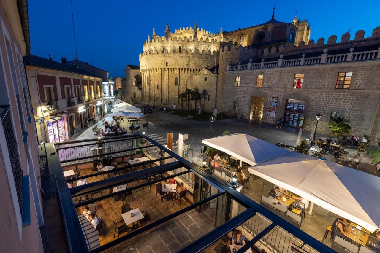 Guest house Restaurante Puerta Del Alcazar 2*